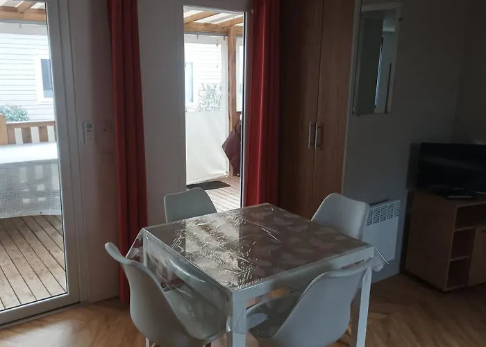 营地 Mh 480 2ch 2sdb 40m2 Dans 4 Etoiles Avec Parc Aquatique