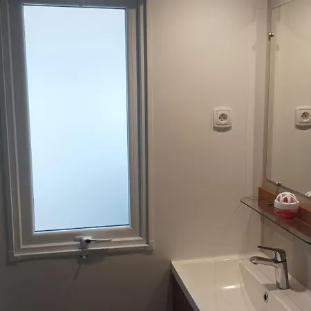 Mh T02 Magnifique 2Ch 2Sdb 40M2 Dans Camping 4 Etoiles Avec Parc Aquatique Saint-Julien-en-Born