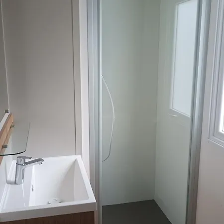Mh T02 Magnifique 2Ch 2Sdb 40M2 Dans Camping 4 Etoiles Avec Parc Aquatique Kamp alanı Saint-Julien-en-Born