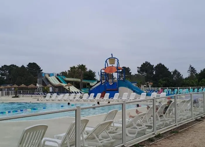 Mh 480 2ch 2sdb 40m2 Dans 4 Etoiles Avec Parc Aquatique * Сен-Жюльен-ан-Борн