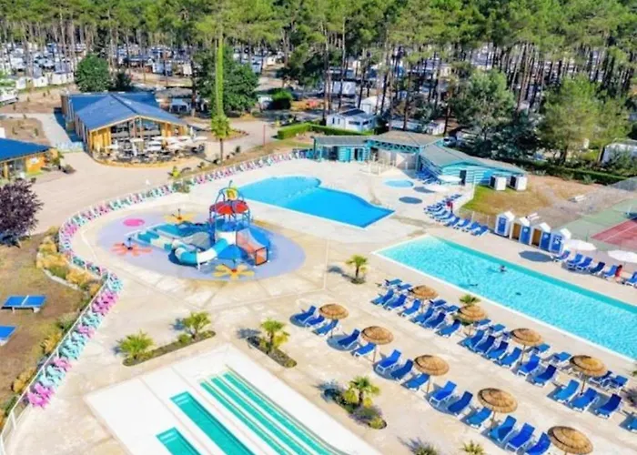 Mh 480 2ch 2sdb 40m2 Dans 4 Etoiles Avec Parc Aquatique אתר קמפינג